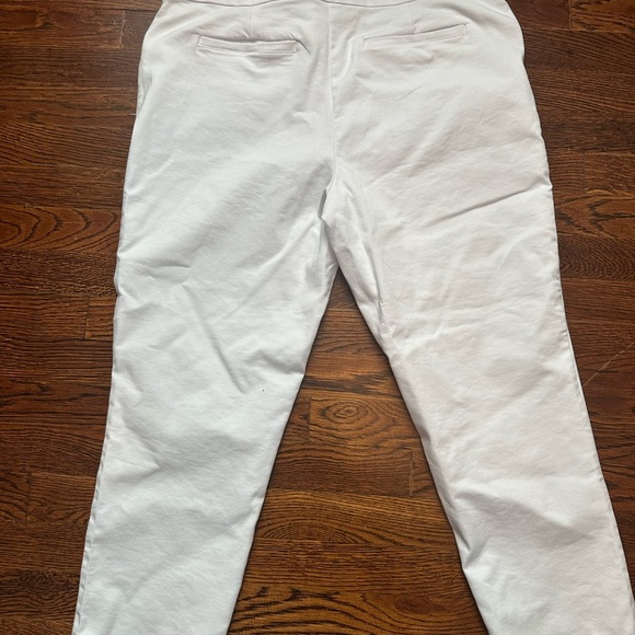 Croft & Barrow White Ankle Pants - Picture 4 of 5